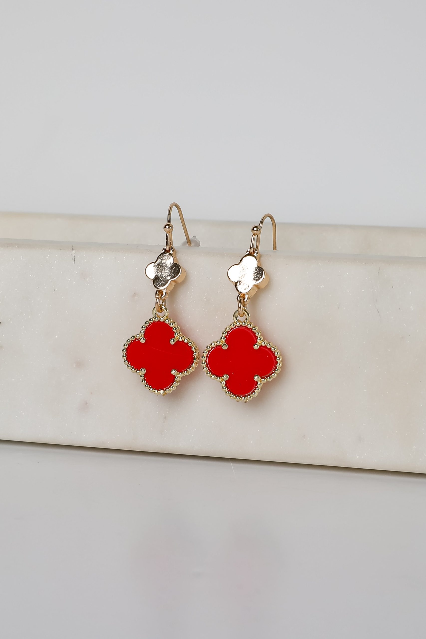 shopdressup_red_quatrefoil_drop_earrings-6.jpg